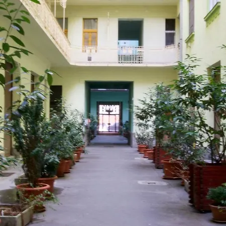 Apartment Standard By Hi5 - Wesselenyi 8 *